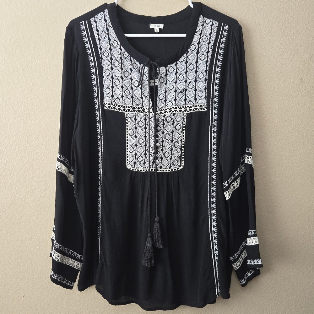 En Creme Women Boho Black White Embroidered Peasant Top Bell Sleeve M